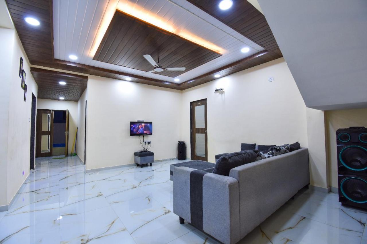 Prarthana 4Bhk Villa 罗纳瓦拉 外观 照片