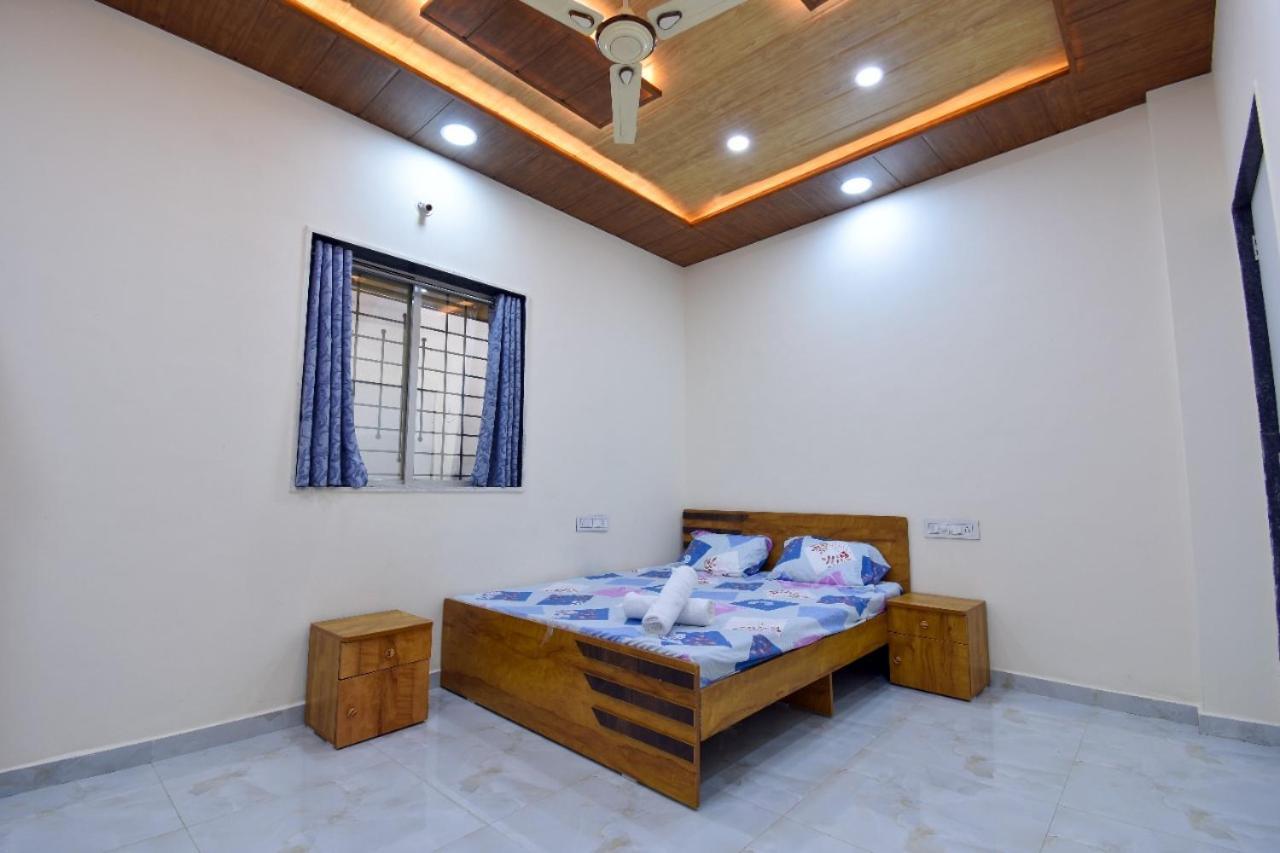 Prarthana 4Bhk Villa 罗纳瓦拉 外观 照片