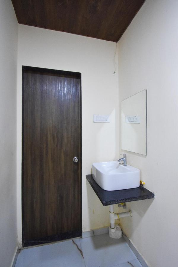 Prarthana 4Bhk Villa 罗纳瓦拉 外观 照片