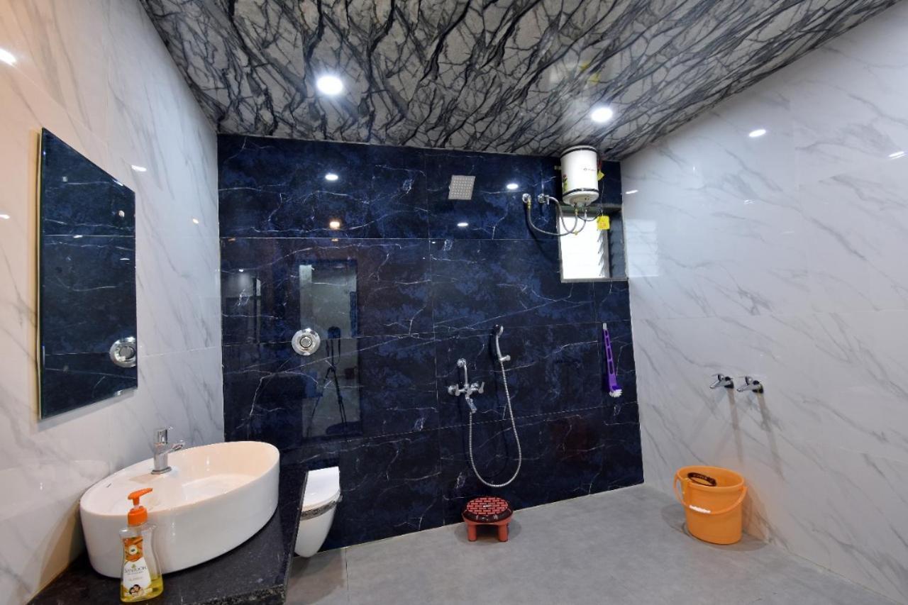 Prarthana 4Bhk Villa 罗纳瓦拉 外观 照片